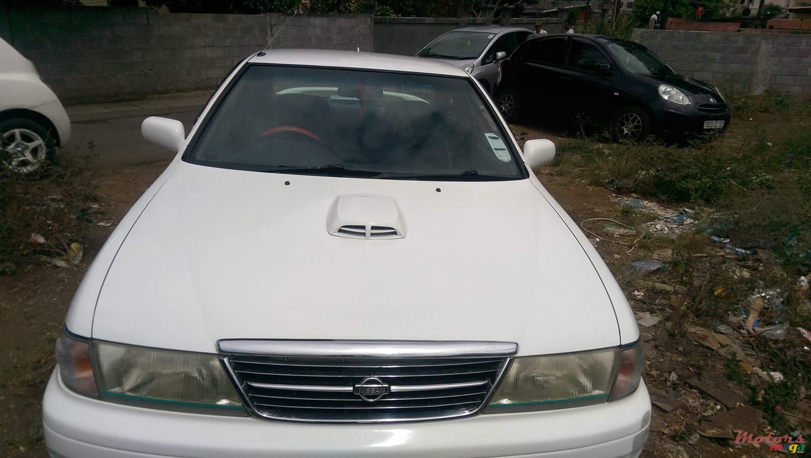 1998' Nissan Sunny photo #1