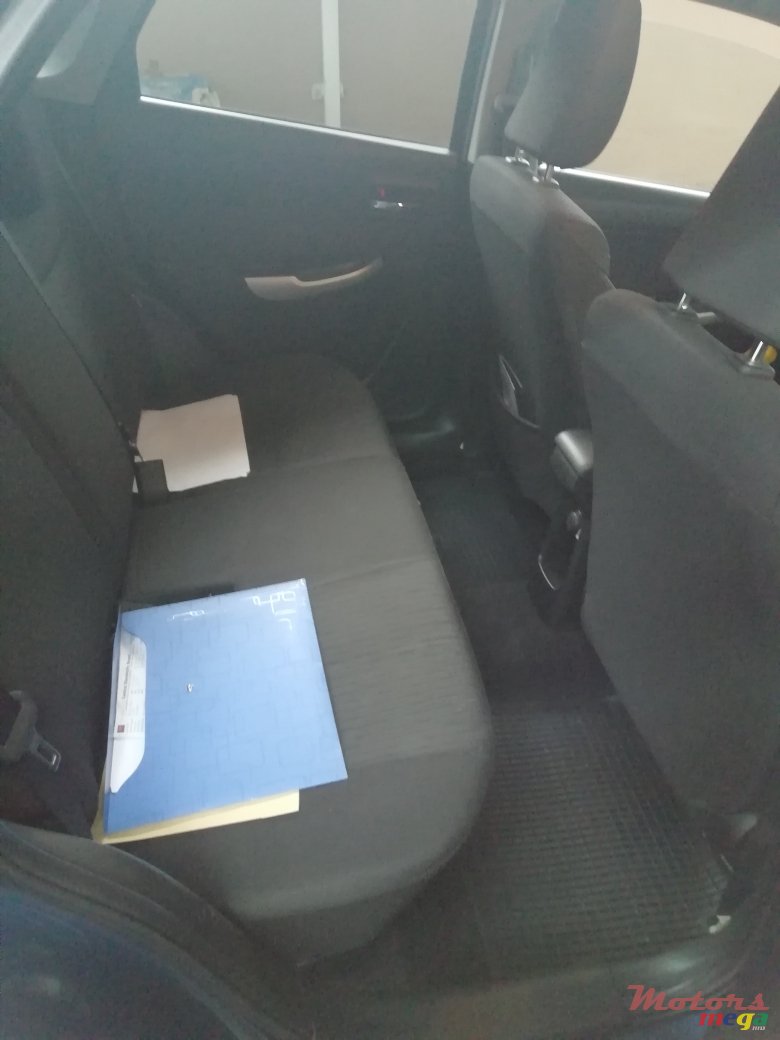 2017' Suzuki Baleno photo #6