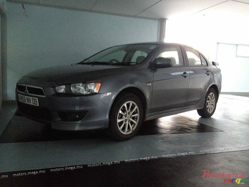 2009' Mitsubishi none photo #1