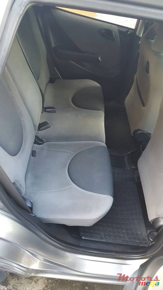 2005' Honda Fit non photo #4