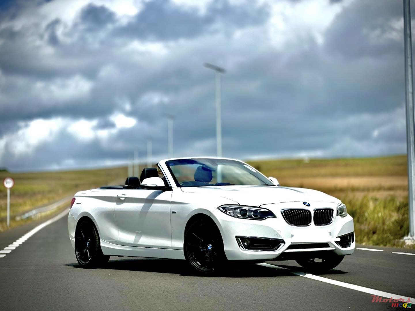 2016' BMW 218 photo #4