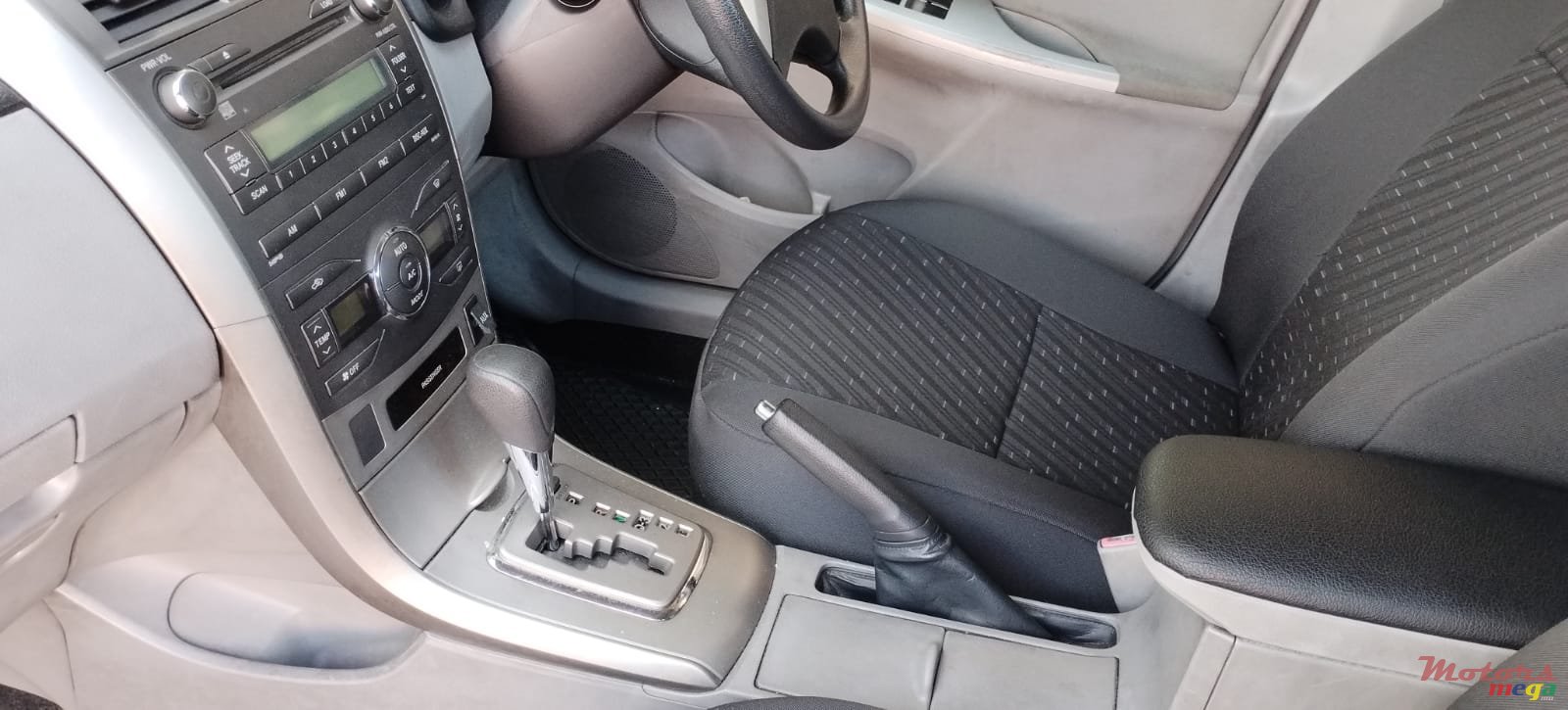 2012' Toyota Corolla photo #6