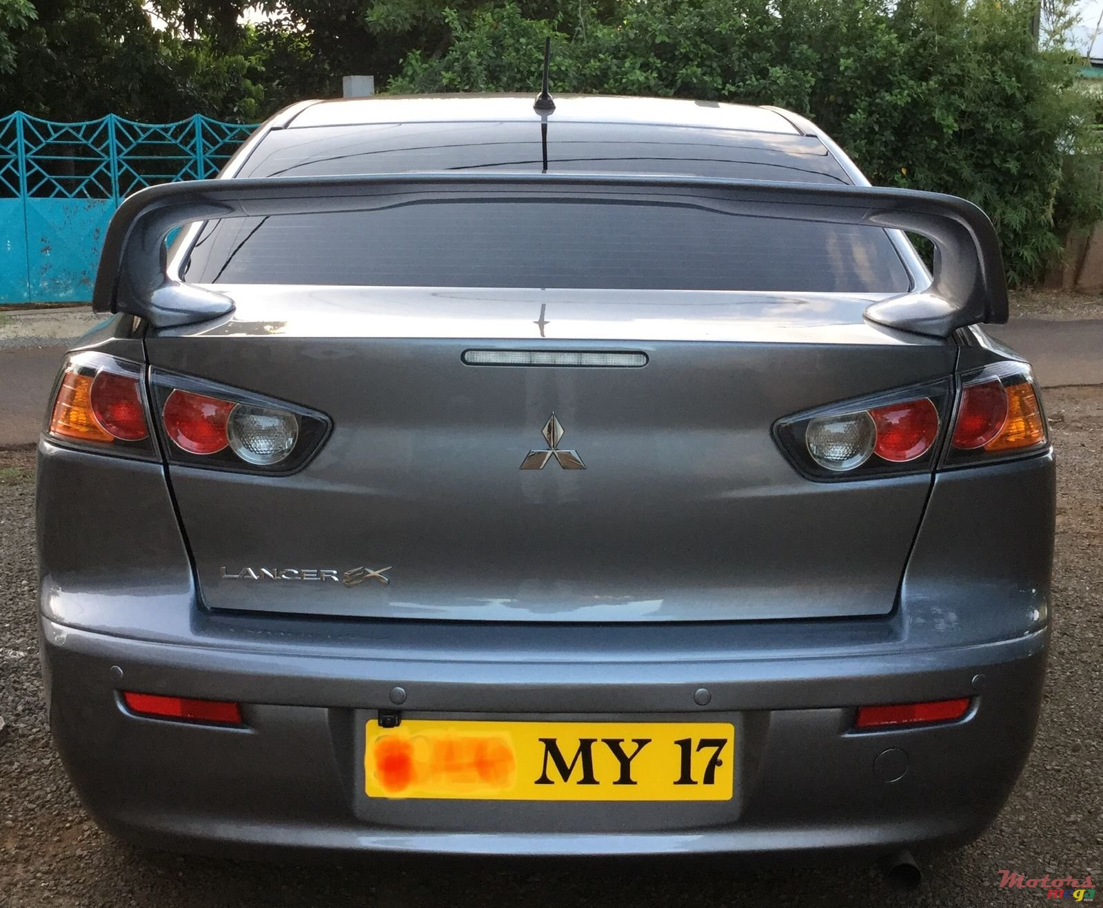 2017' Mitsubishi Lancer EX photo #5