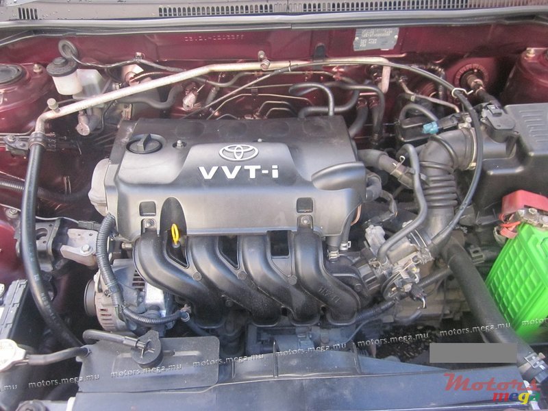 2003' Toyota Corolla NZE grade G photo #6