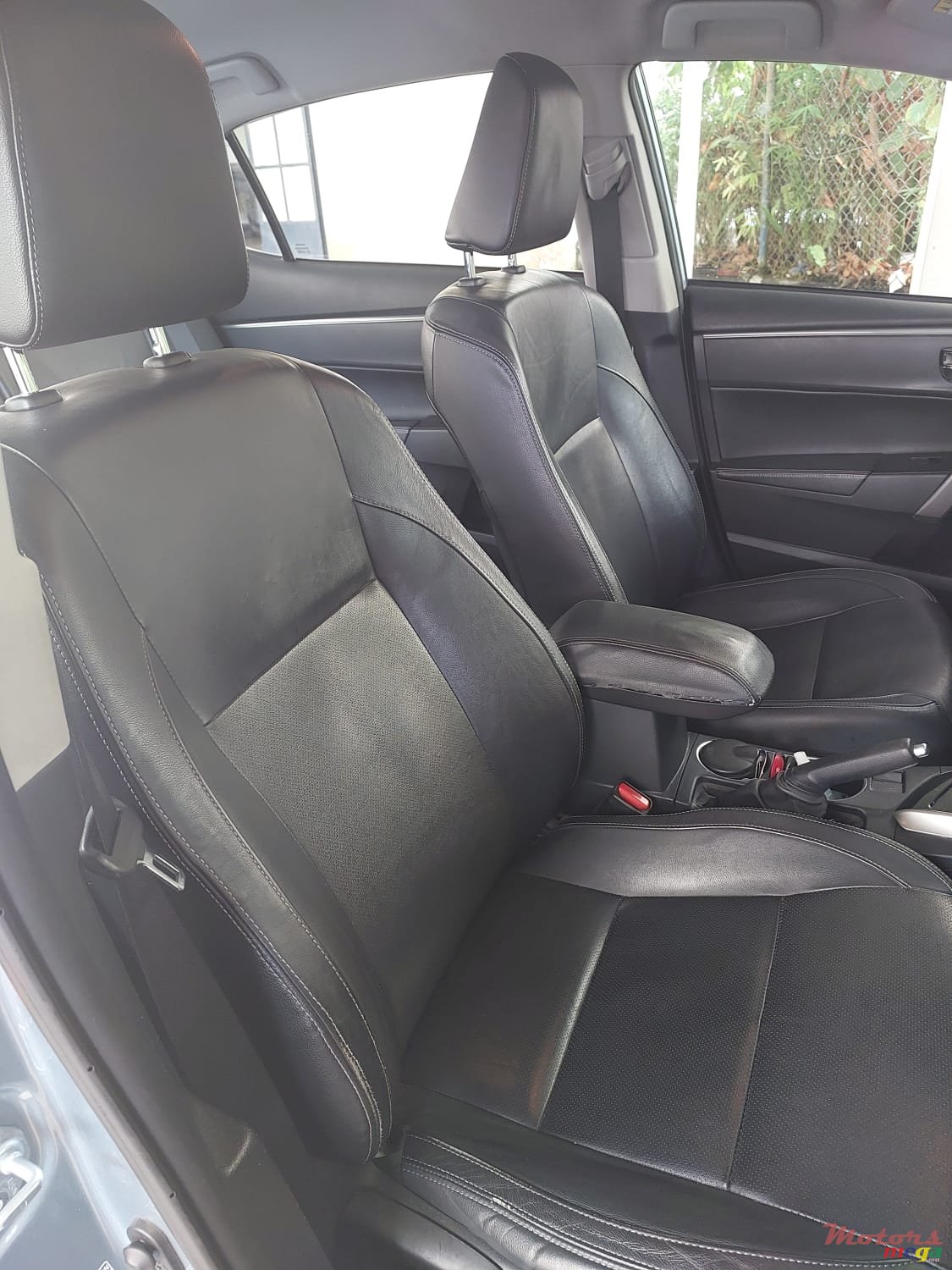 2015' Toyota Corolla photo #5