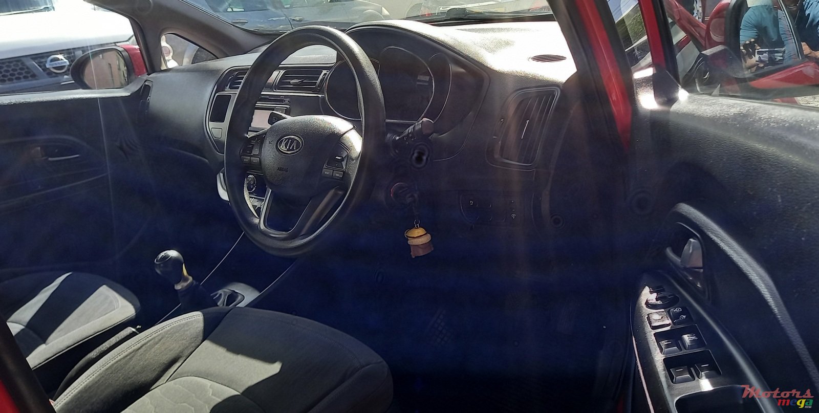 2012' Kia Rio photo #5