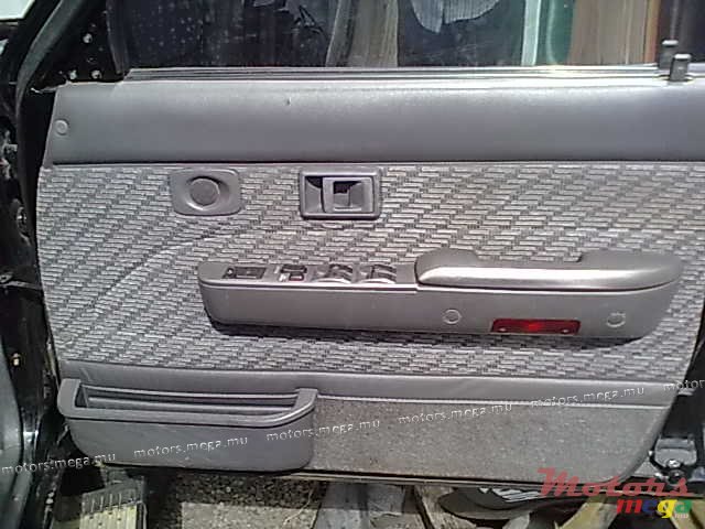 1995' Toyota 4X4 HILUX photo #6