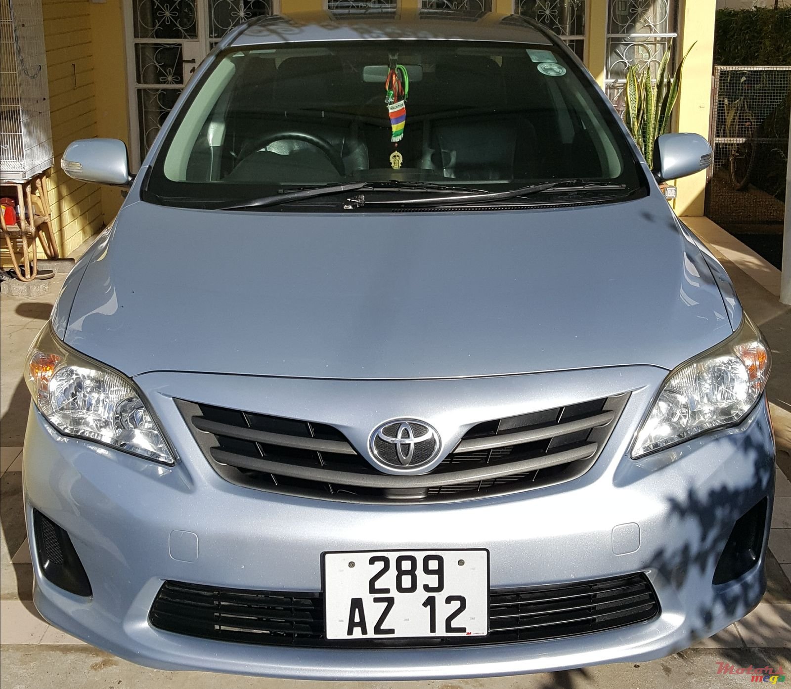 2012' Toyota Corolla photo #1