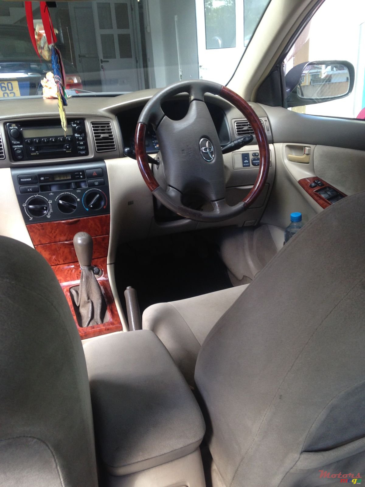 2003' Toyota Corolla photo #3