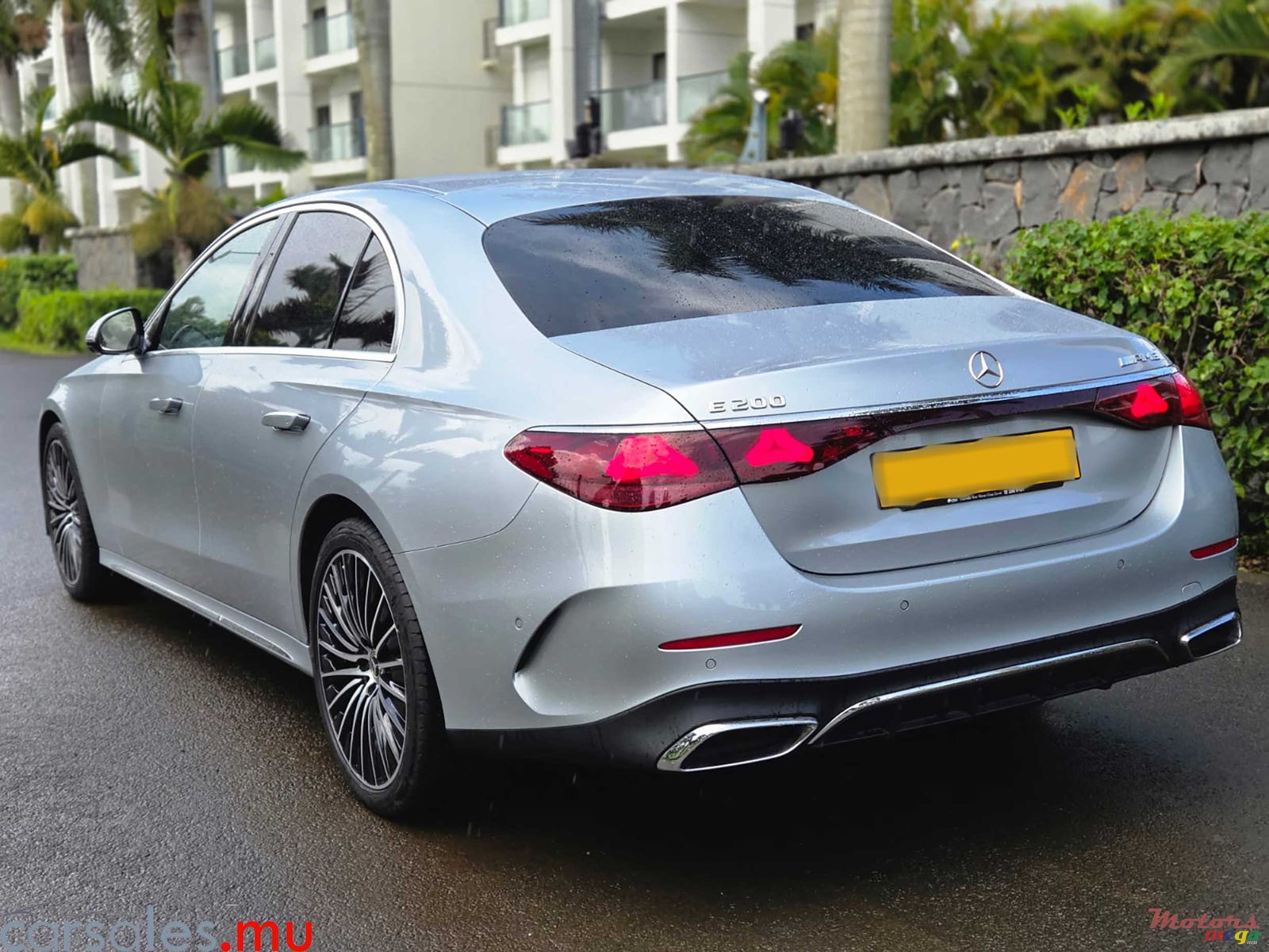 2024' Mercedes-Benz E 200 AMG Line photo #3