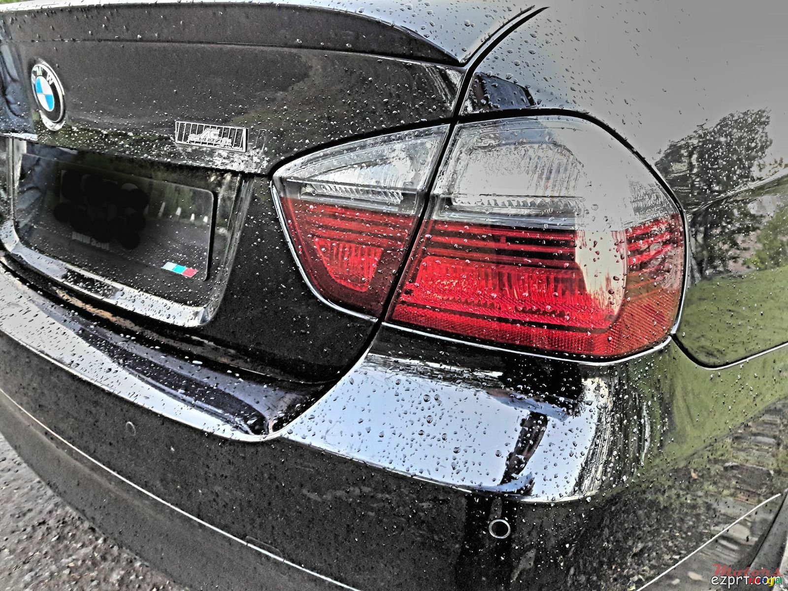 2008' BMW 316 photo #2