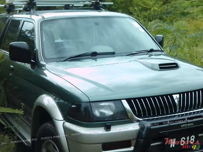 1997' Mitsubishi Challenger photo #1