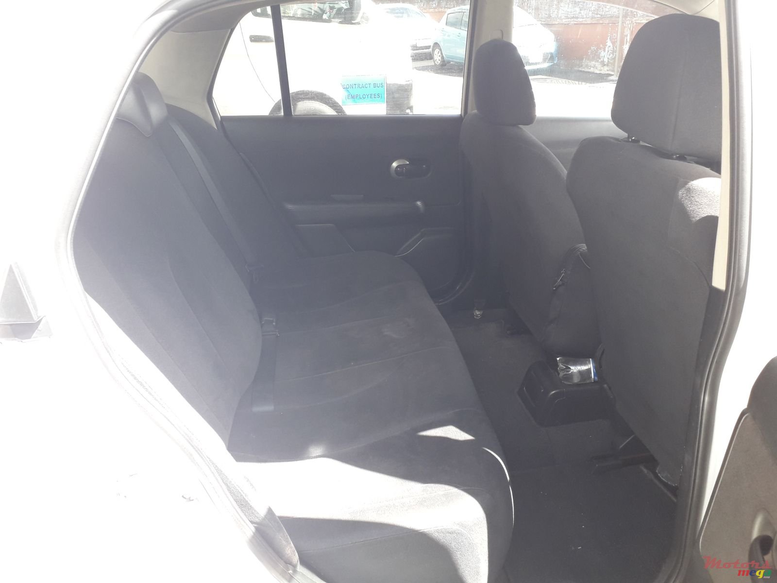 2008' Nissan Tiida Automatic photo #4