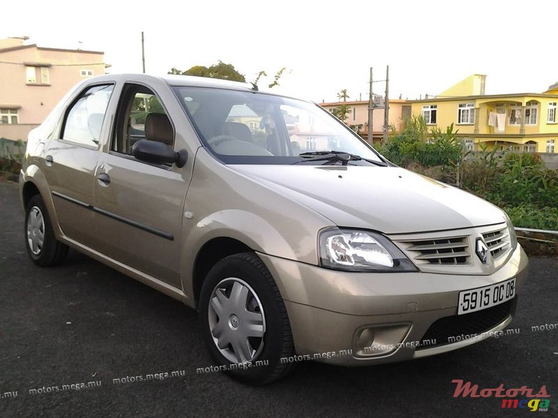 2008' Renault Logan photo #1