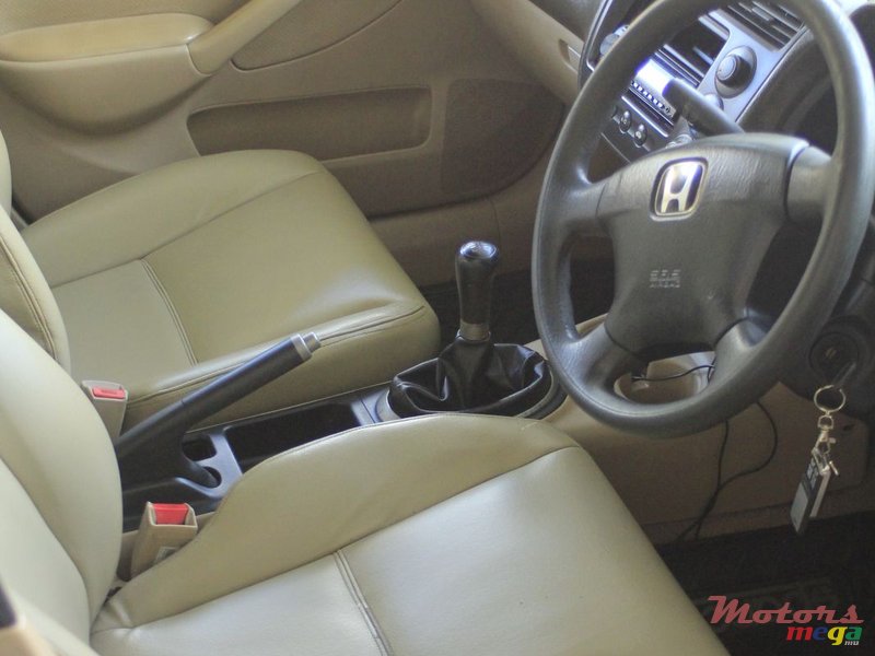2005' Honda Civic 150i photo #6
