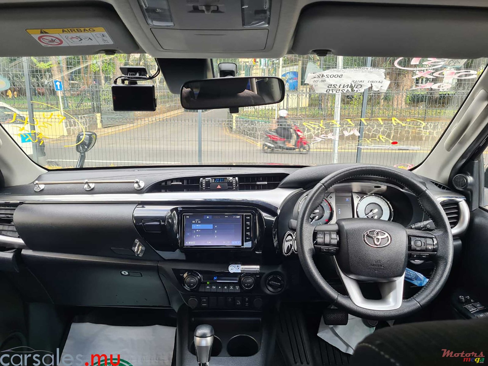 2022' Toyota Hilux 2.4 Z 4x4 photo #6