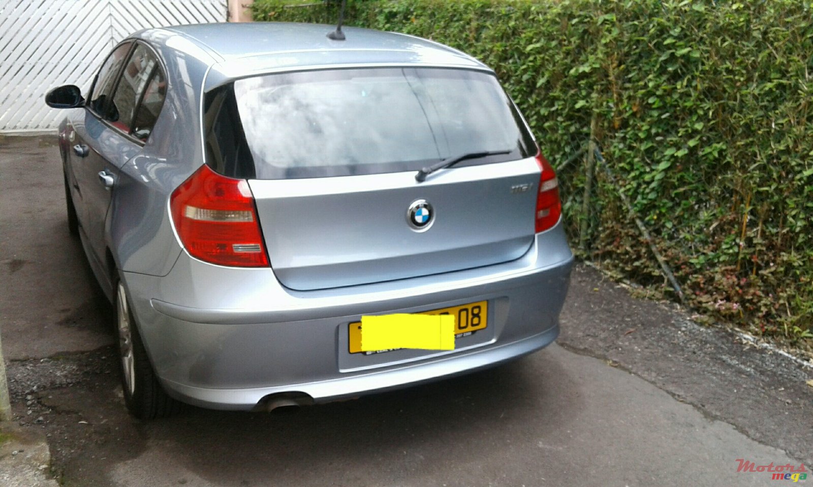 2008' BMW 116 116i photo #2