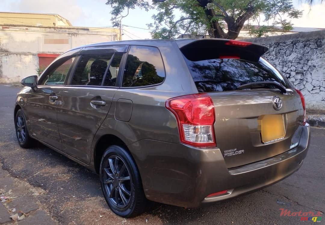 2014' Toyota Fielder photo #4
