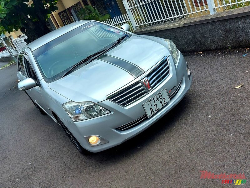 2012' Toyota Premio JANT COSMIC photo #2