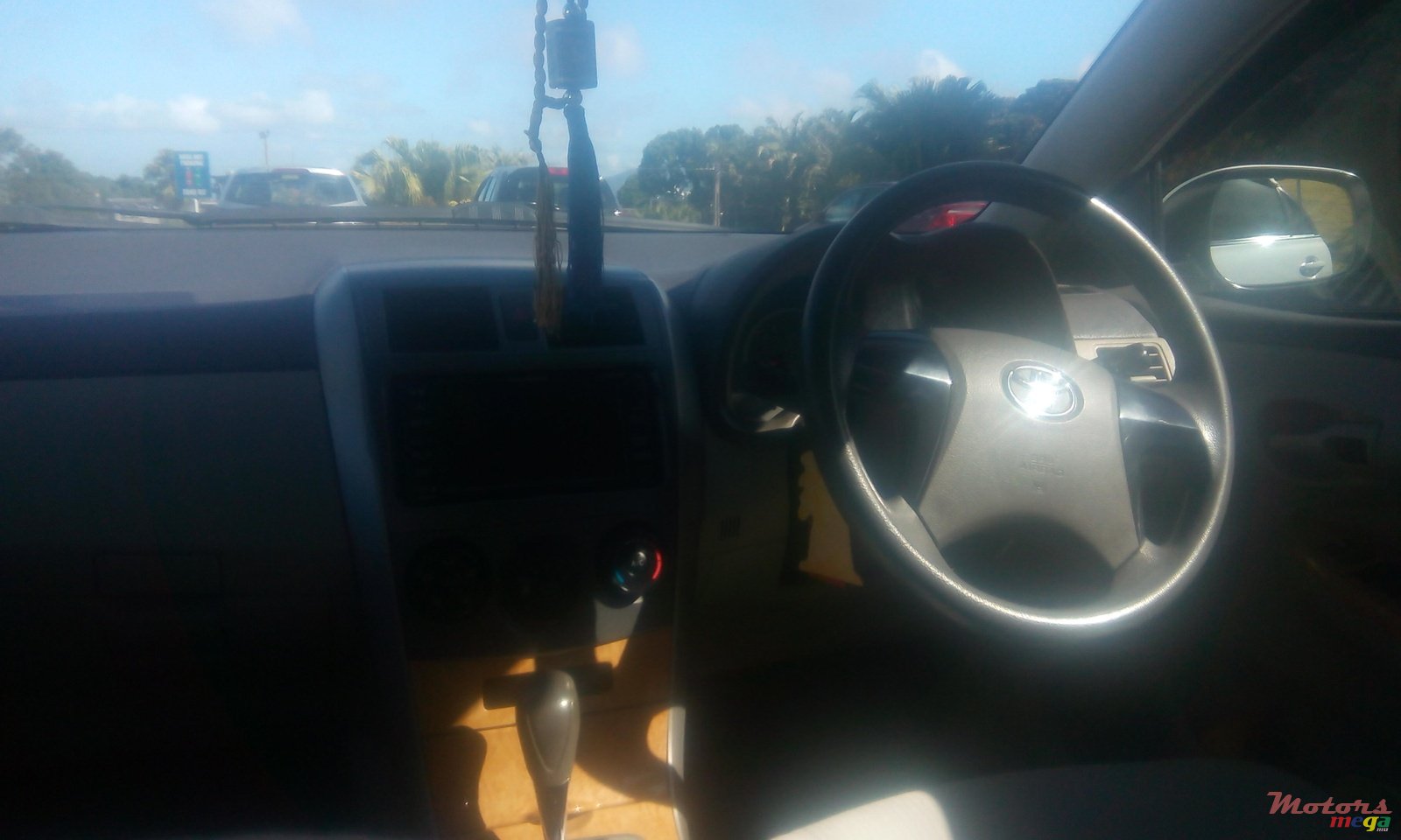 2007' Toyota Axio photo #5