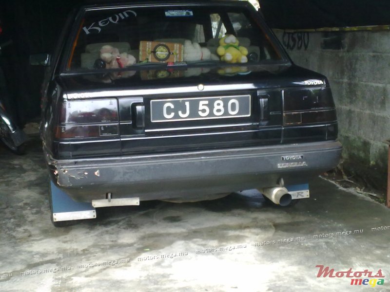 1988' Toyota photo #4