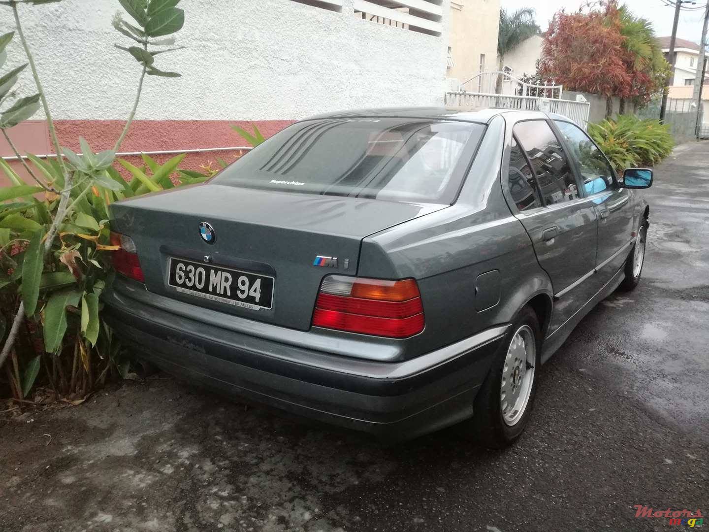 1994' BMW 318 photo #2