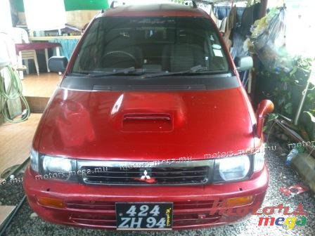 1994' Mitsubishi RVR photo #3