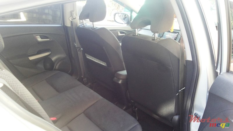 2011' Honda Insight photo #6