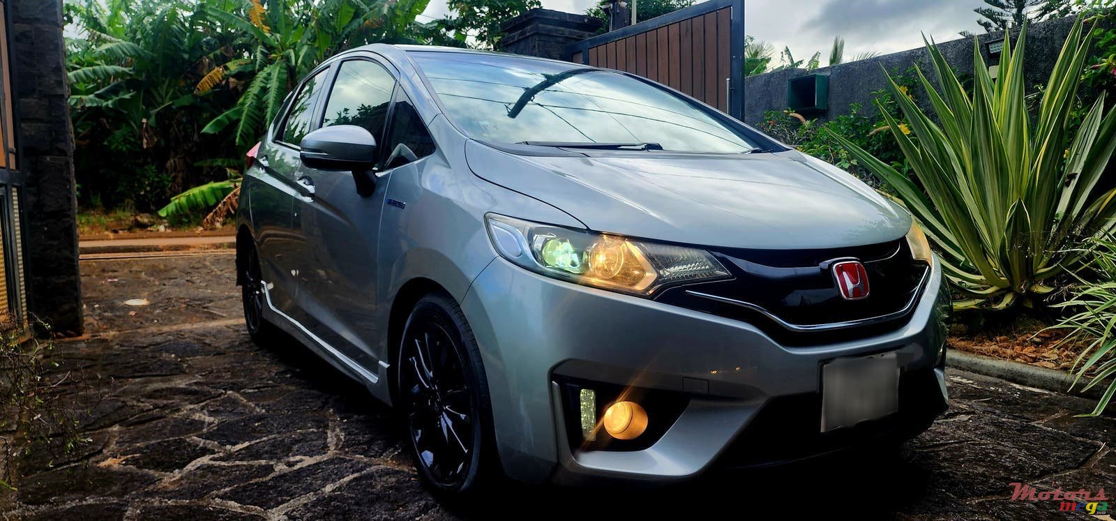 2015' Honda Fit photo #4