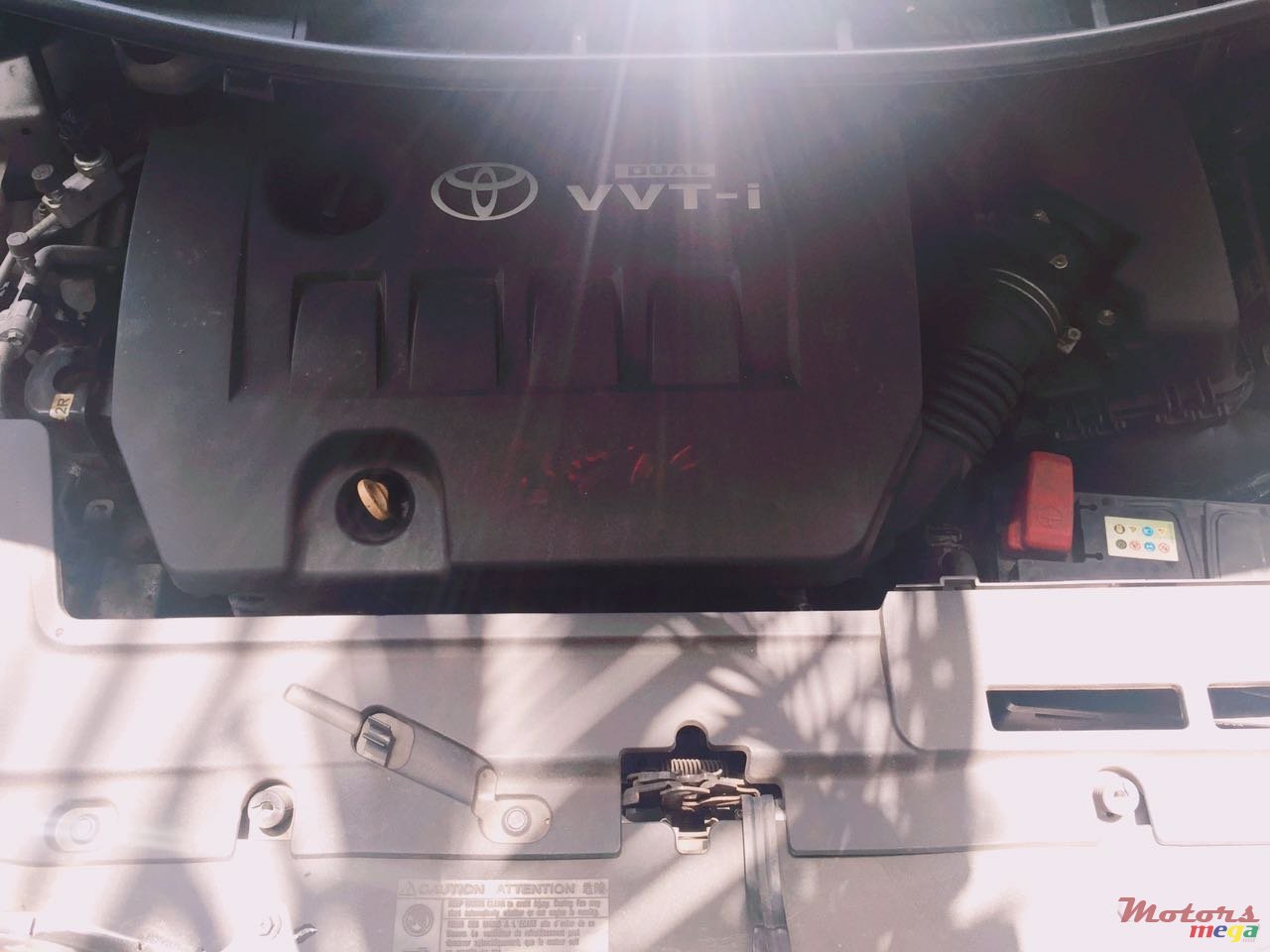 2007' Toyota Auris photo #1