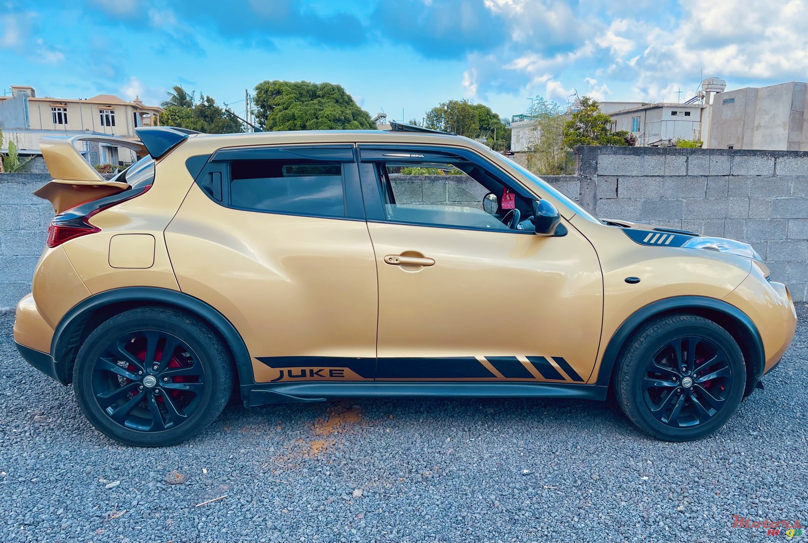 2012' Nissan Juke Cutoff exhaust + impul spoiler photo #3