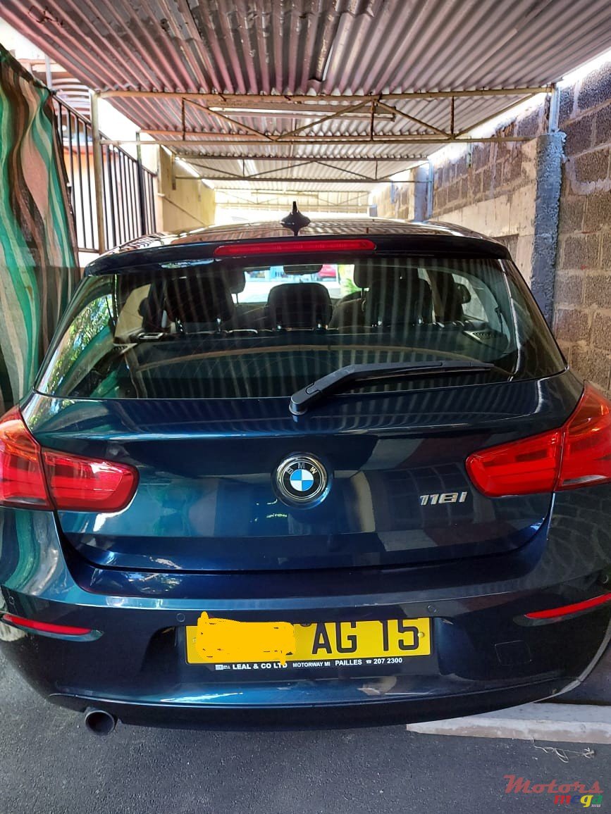 2015' BMW 118 photo #3