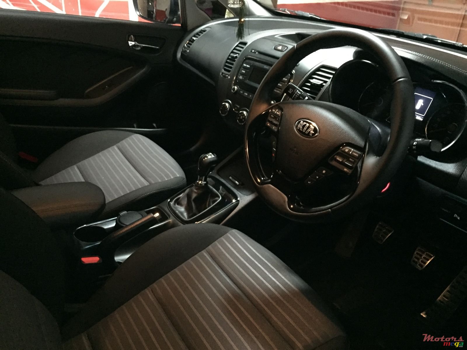 2017' Kia Cerato photo #5