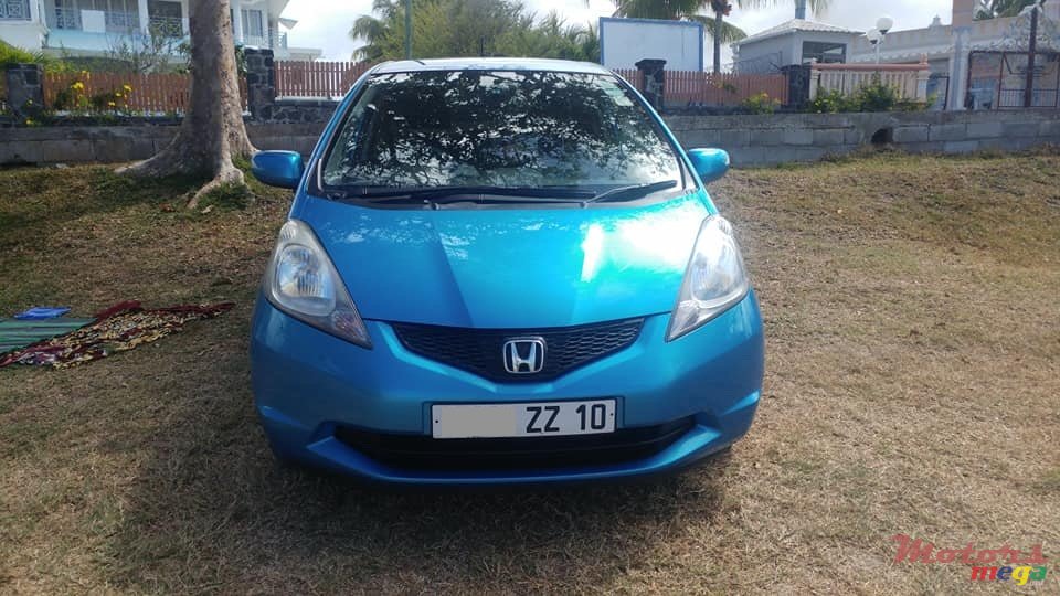 2010' Honda Fit photo #2