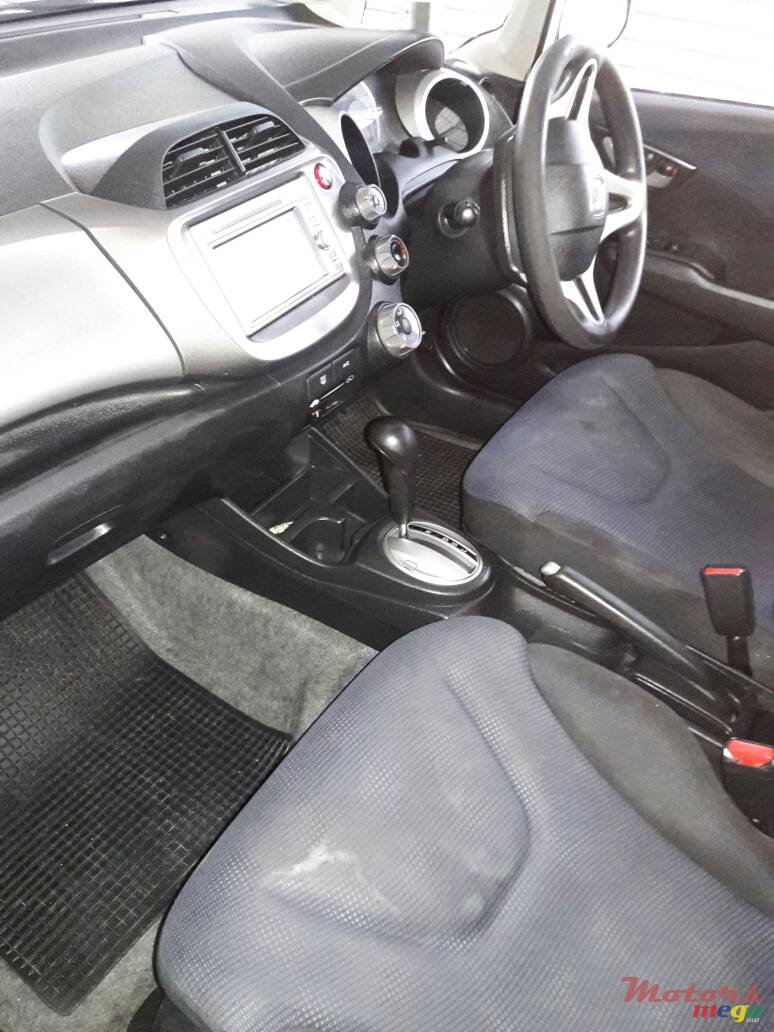 2011' Honda Fit photo #4