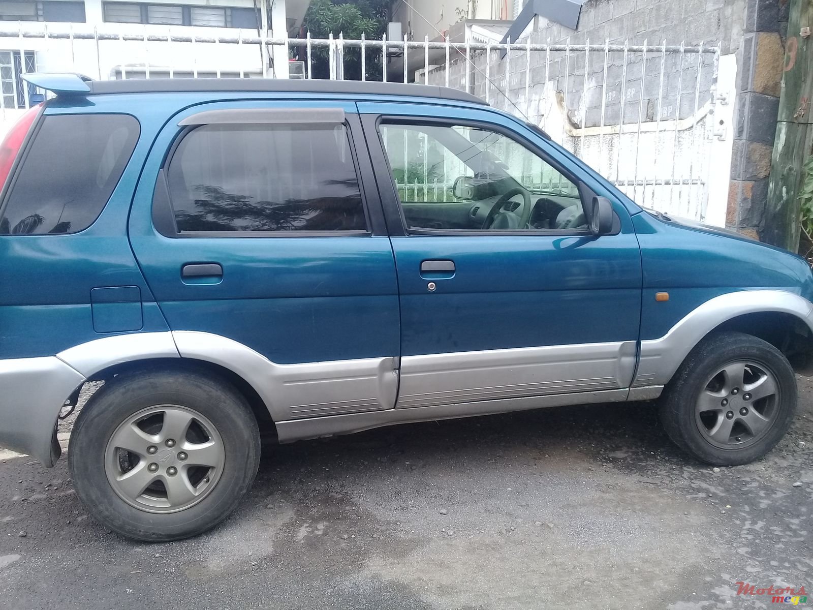 1997' Daihatsu Terios photo #2