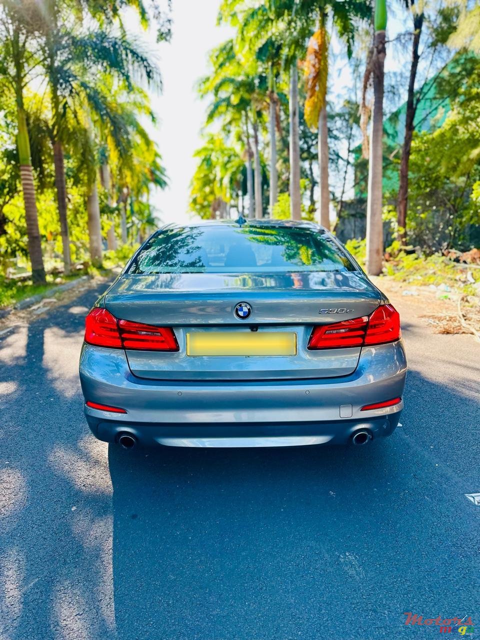 2019' BMW 530 photo #4