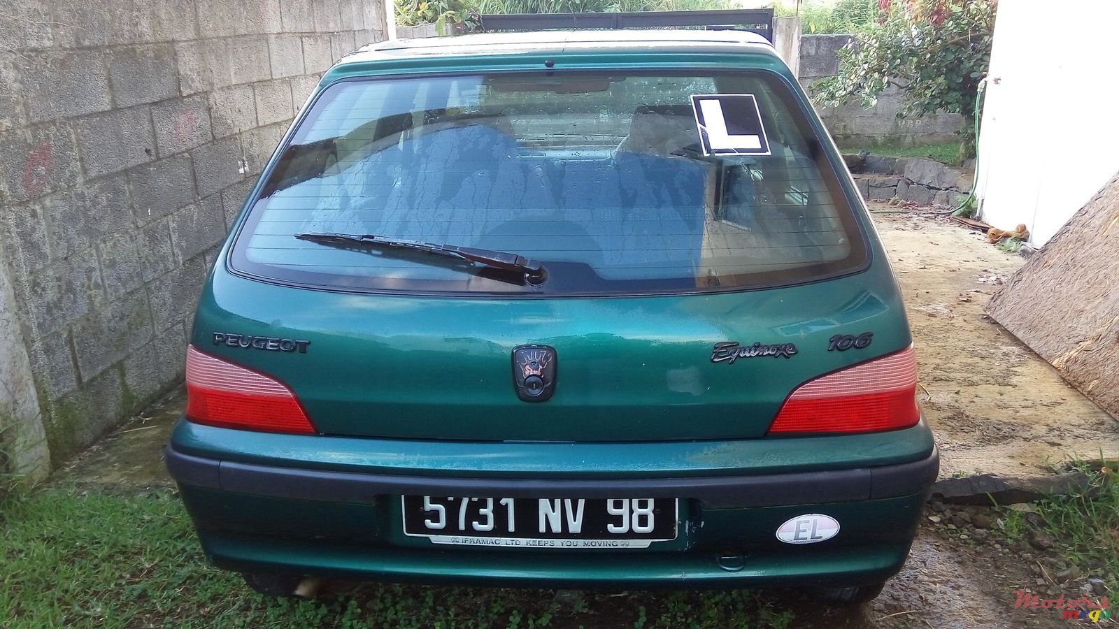 1998' Peugeot 106 Equinox photo #6