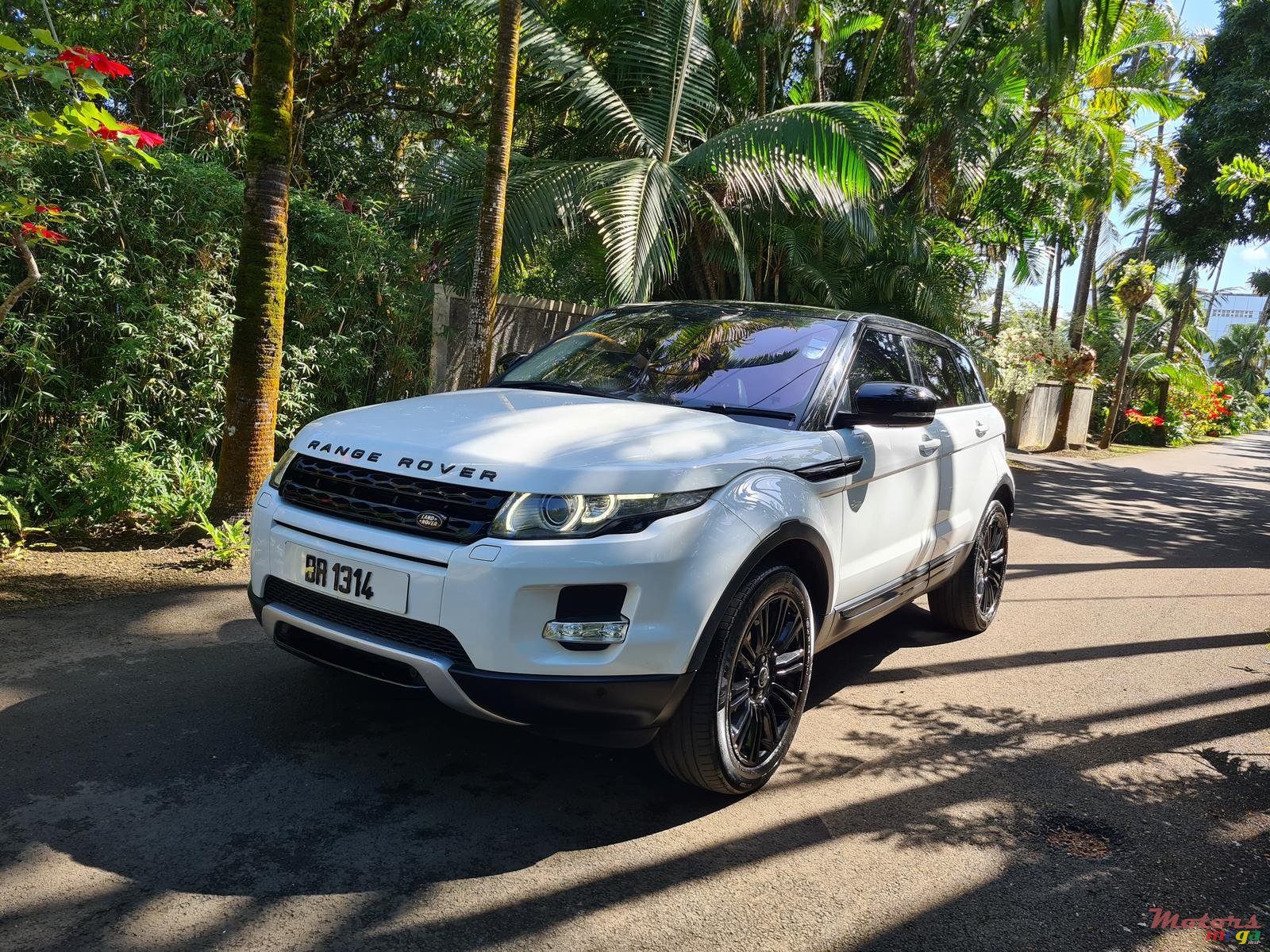 2012' Rover Range Rover Evoque photo #5