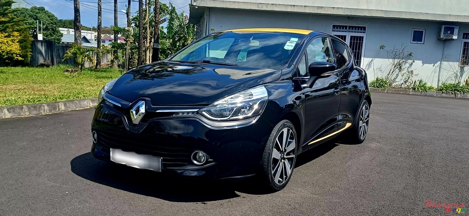 2014' Renault Clio Tce photo #1