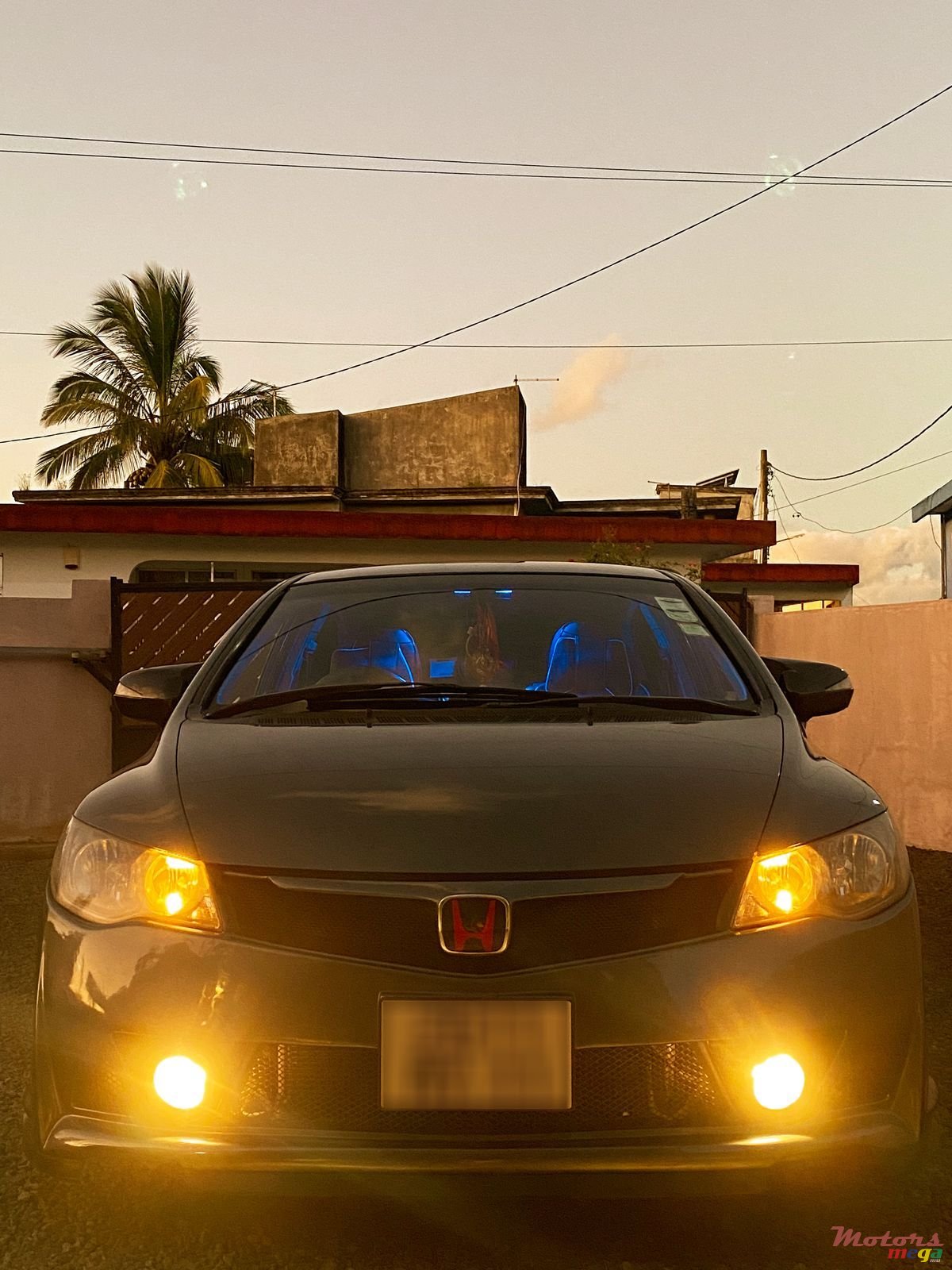 2011' Honda Civic FD4 photo #2