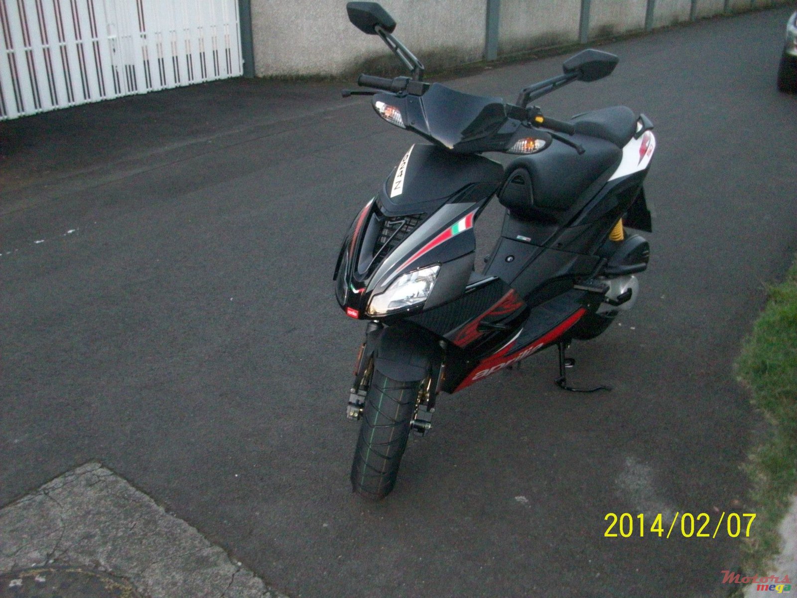 2014' Aprilia photo #1