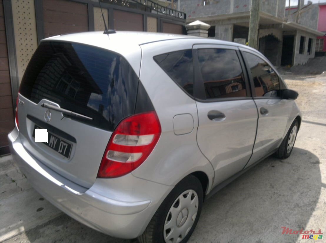2007' Mercedes-Benz A 150 photo #3