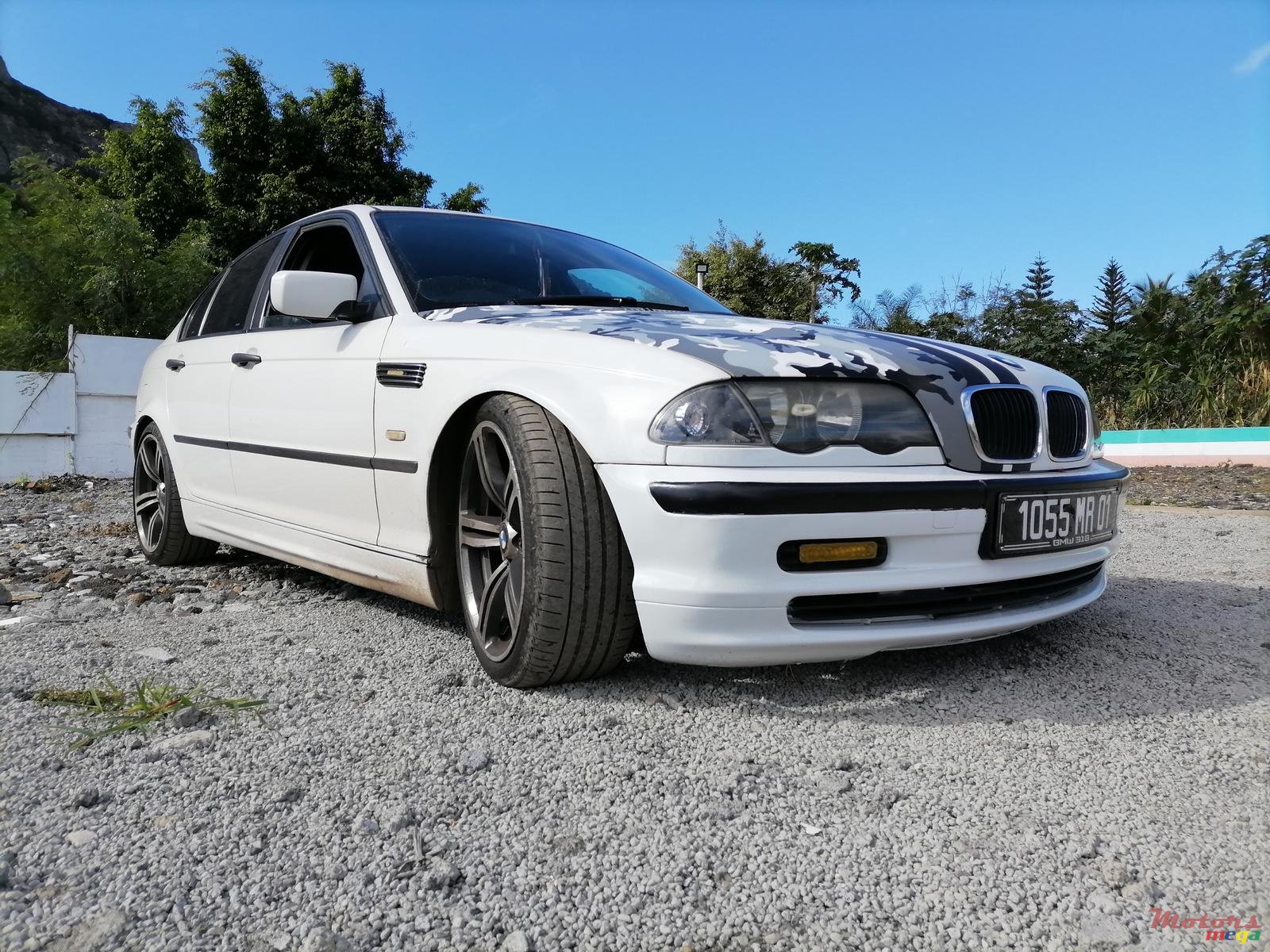 2001' BMW 3 Series E46 photo #6