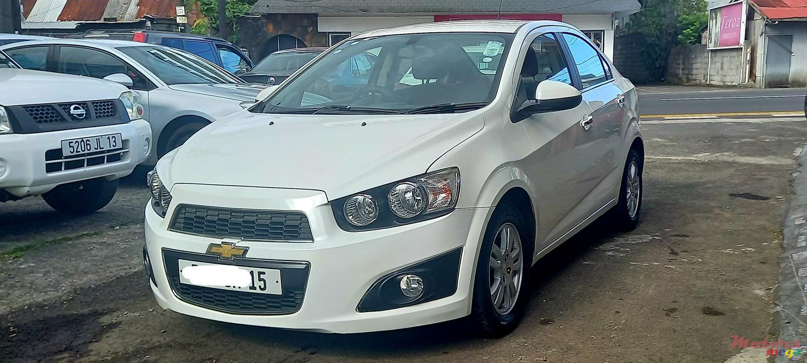 2015' Chevrolet Sonic photo #1