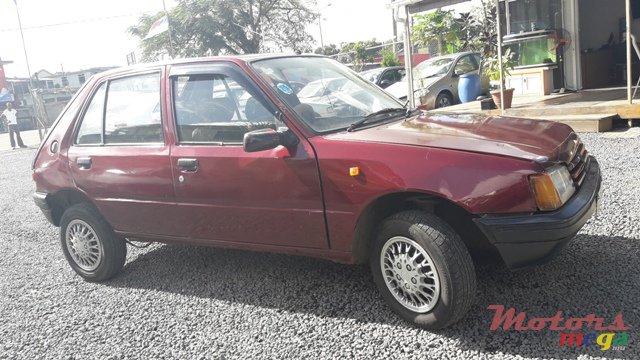 1992' Peugeot 205 photo #3