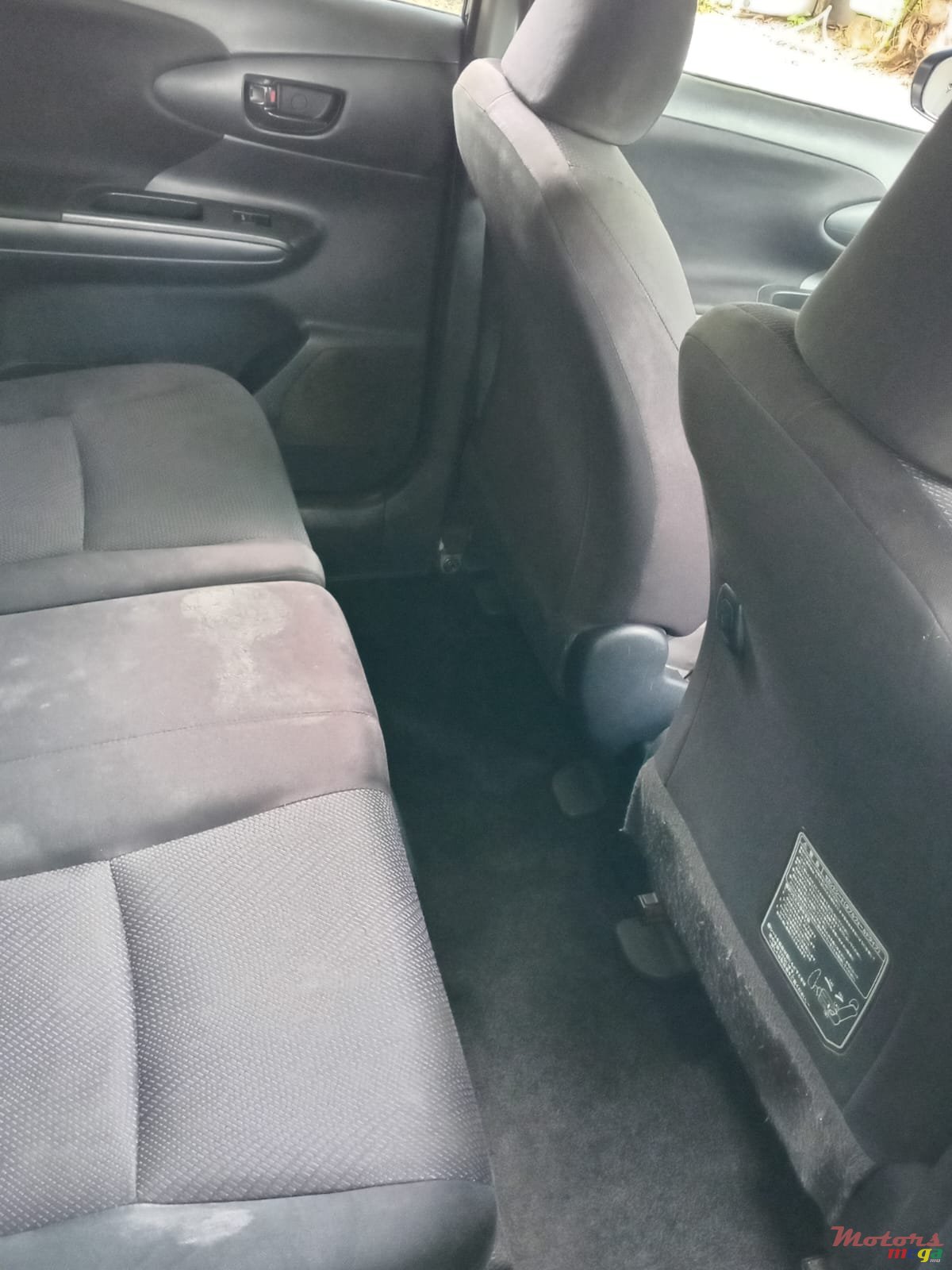 2016' Toyota Wish photo #5