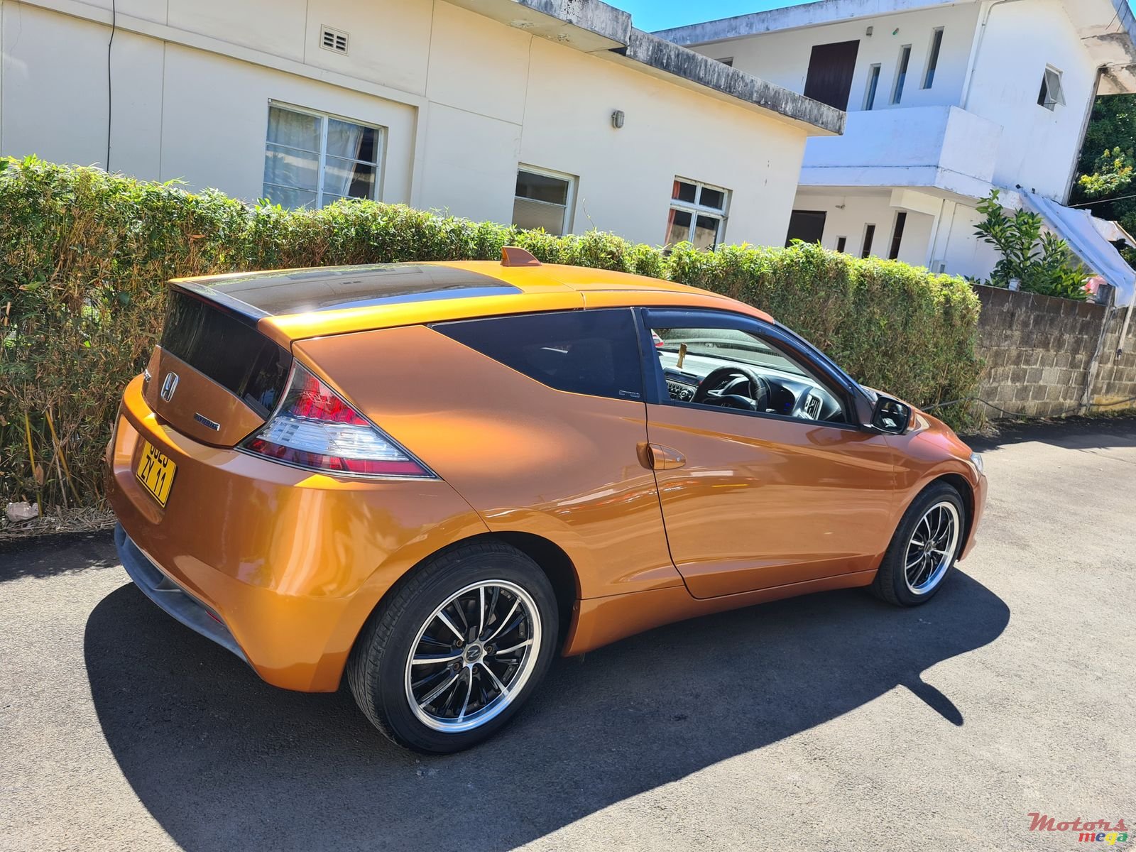 2011' Honda CR-Z photo #2