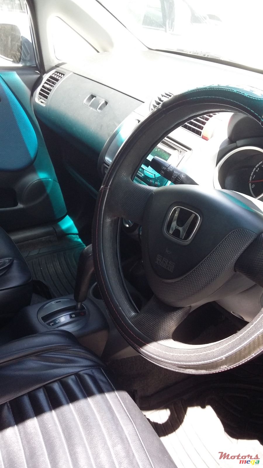 2004' Honda Jazz photo #5