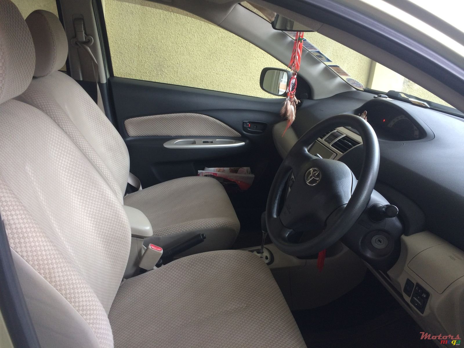 2006' Toyota Brevis toyota belta photo #5